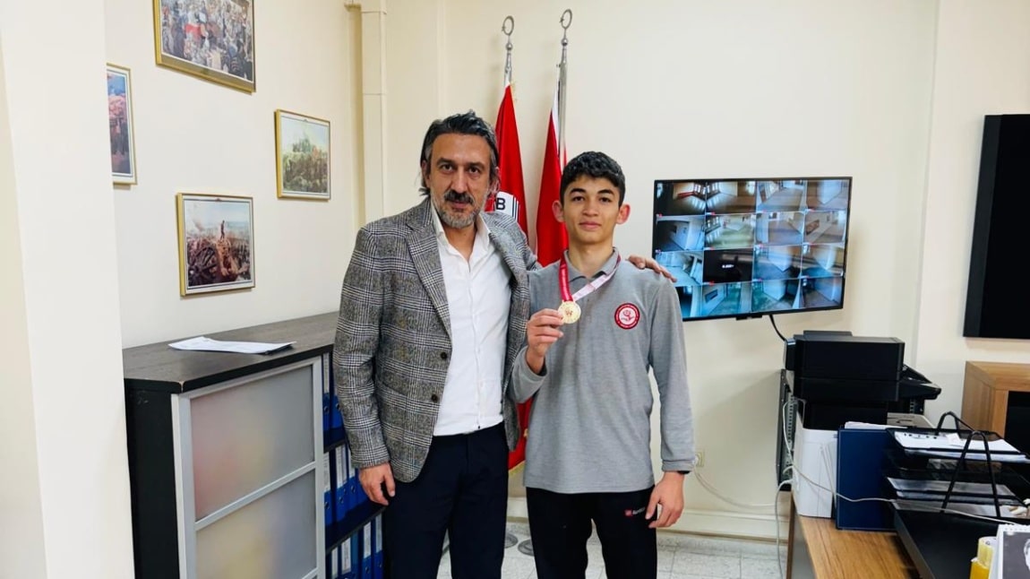 ANKARA WUSHU 2025 YILI İL BİRİNCİSİ ÖĞRENCİMİZ ALPER SABAN OLDU